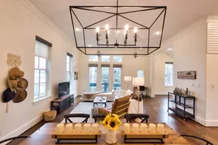 1203 E 28th St, Houston, TX 77009 - Photo 9