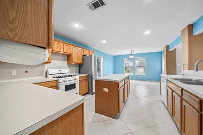 14318 Pelican Marsh Drive, Cypress, TX 77429 - Photo 5