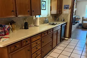 501 Pin Oak Dr, Baytown, TX 77520 - Photo 13