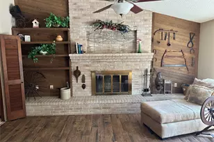 501 Pin Oak Dr, Baytown, TX 77520 - Photo 7