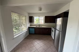 12200 Overbrook Ln, Houston, TX 77077 - Photo 5