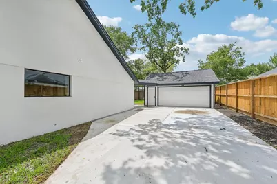 11954 Pebble Rock Drive, Houston, TX 77077 - Photo 39