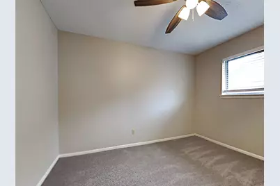 207 Oakwood Street, League City, TX 77573 - Photo 7