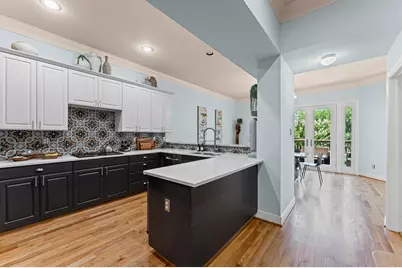 2201 Crocker Street, Houston, TX 77006 - Photo 9