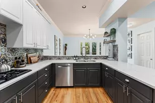 2201 Crocker St, Houston, TX 77006 - Photo 11