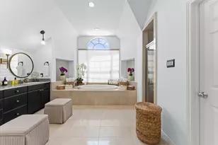 2201 Crocker St, Houston, TX 77006 - Photo 25