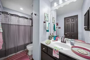 1414 Cypress Cove St, La Porte, TX 77571 - Photo 11