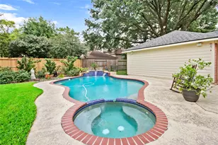 10510 Pearl Dr, Houston, TX 77064 - Photo 1