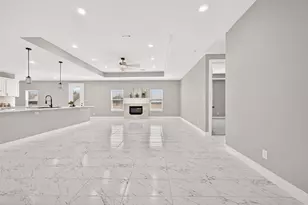 16502 Tankersley Ct, Rosharon, TX 77583 - Photo 3