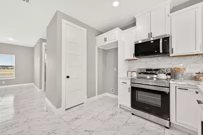 16502 Tankersley Court, Rosharon, TX 77583 - Photo 11