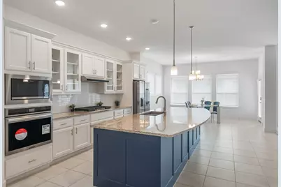 2211 Stone Lodge Court, Richmond, TX 77469 - Photo 9