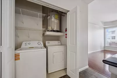 3505 Sage Road #508, Houston, TX 77056 - Photo 9