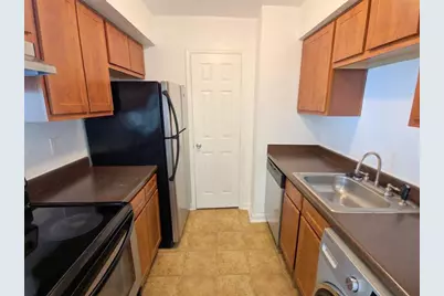 8100 Creekbend Drive #184, Houston, TX 77071 - Photo 7