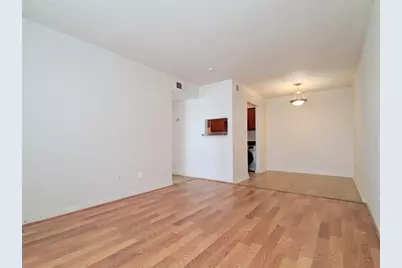 8100 Creekbend Drive #184, Houston, TX 77071 - Photo 5