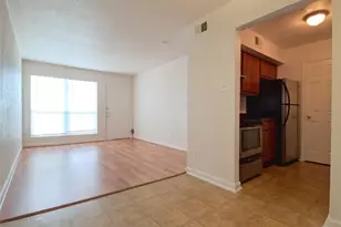 8100 Creekbend Dr, Houston, TX 77071 - Photo 5