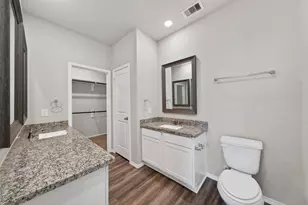 708 Crystal River Rd, Conroe, TX 77316 - Photo 15