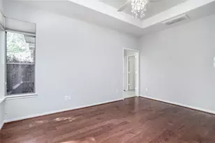 59 Douvaine Ct, The Woodlands, TX 77382 - Photo 5