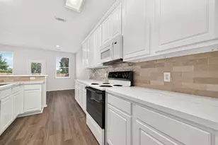 3211 Atherton Canyon Ln, Houston, TX 77014 - Photo 7