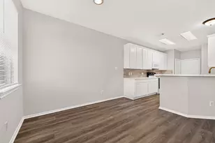 3211 Atherton Canyon Ln, Houston, TX 77014 - Photo 9