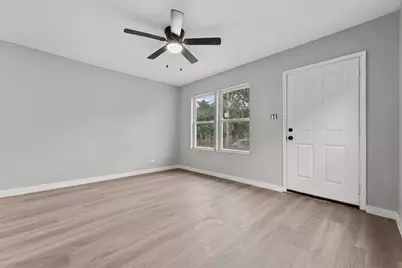 7425 Avenue E, Houston, TX 77011 - Photo 13