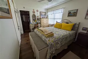 6638 Thornwall St, Houston, TX 77092 - Photo 13