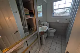 6638 Thornwall St, Houston, TX 77092 - Photo 7