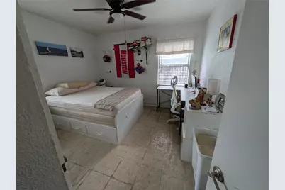 6638 Thornwall Street, Houston, TX 77092 - Photo 9