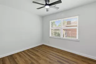 9109 Lugary Dr, Houston, TX 77074 - Photo 23