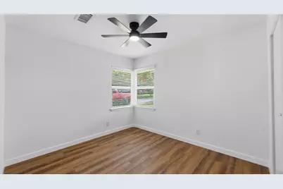 9109 Lugary Drive, Houston, TX 77074 - Photo 21