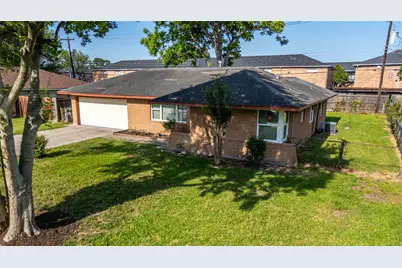 9109 Lugary Drive, Houston, TX 77074 - Photo 5