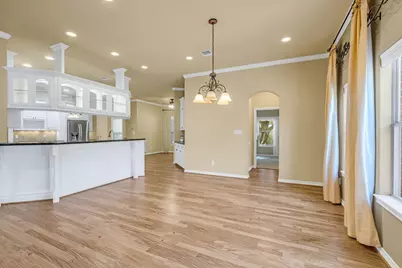 110 April Waters Drive W, Conroe, TX 77356 - Photo 25