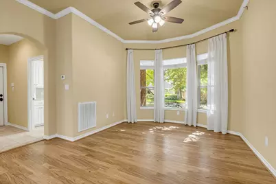 110 April Waters Drive W, Conroe, TX 77356 - Photo 9