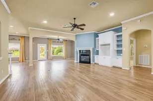 110 April Waters Dr W, Montgomery, TX 77356 - Photo 27