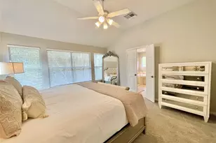 46 Flickering Sun Ct, The Woodlands, TX 77382 - Photo 27
