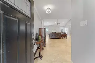 10719 Del Monte Dr, Houston, TX 77042 - Photo 3