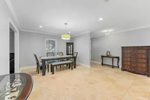 10719 Del Monte Dr, Houston, TX 77042 - Photo 7