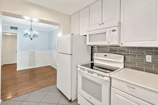 3809 N Braeswood Blvd, Houston, TX 77025 - Photo 25