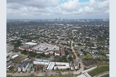 3809 N Braeswood Boulevard #30, Houston, TX 77025 - Photo 23