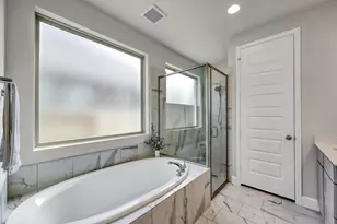 631 Sand Branch Dr, Conroe, TX 77304 - Photo 21