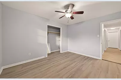 2107 Old Alvin Road, Pearland, TX 77581 - Photo 25