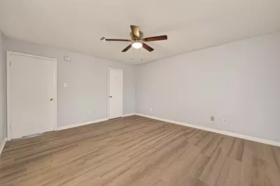 2107 Old Alvin Road, Pearland, TX 77581 - Photo 35