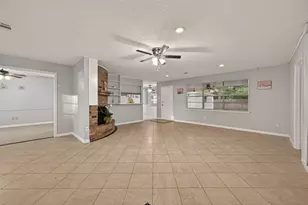 2107 Old Alvin Rd, Pearland, TX 77581 - Photo 11