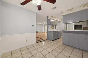 2107 Old Alvin Rd, Pearland, TX 77581 - Photo 15