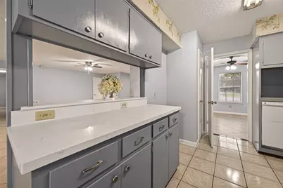 2107 Old Alvin Road, Pearland, TX 77581 - Photo 17