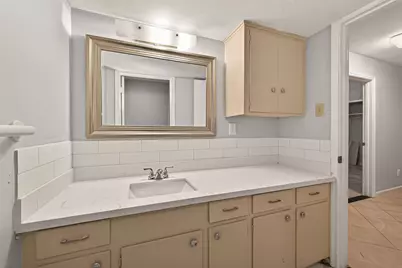 2107 Old Alvin Road, Pearland, TX 77581 - Photo 31