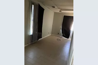 109 Schilling Street, Baytown, TX 77520 - Photo 7