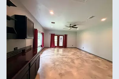 24848 Hwy 73, Winnie, TX 77665 - Photo 31