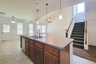 11333 Easton Springs Dr, Pearland, TX 77584 - Photo 13