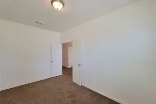 11333 Easton Springs Dr, Pearland, TX 77584 - Photo 5