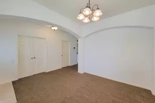 11333 Easton Springs Dr, Pearland, TX 77584 - Photo 3
